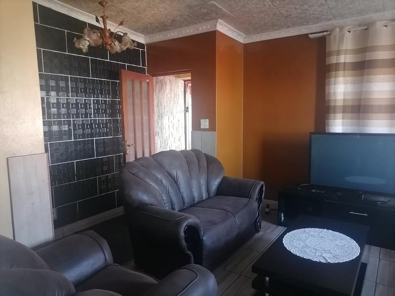 5 Bedroom Property for Sale in Sunbird Park Western Cape